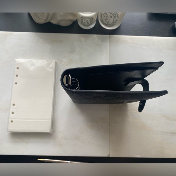 LOUIS VUITTON AGENDA DAMIER GRAPHITE - Picture 4 of 4